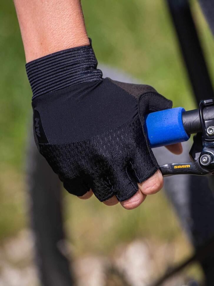 Rękawice na rower szosowy i mtb NORTHWAVE EXTREME Glove czarne