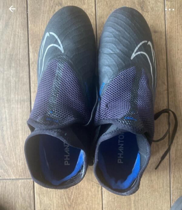 NIKE picture