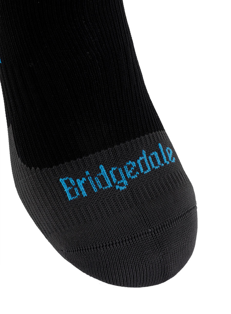 Wodoszczelne skarpety Bridgedale StormSock Mid Ankle - black/blue 6/7