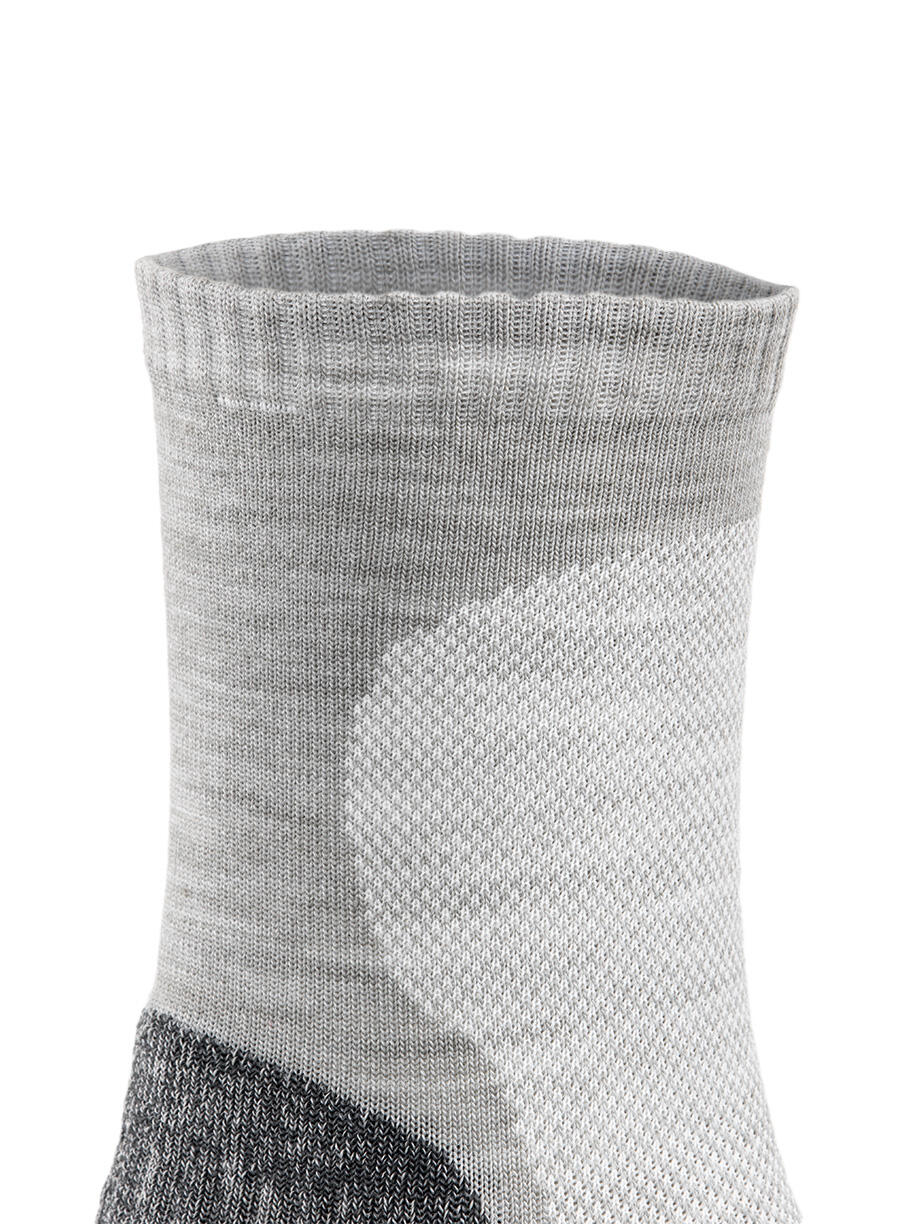 Bridgedale - Chaussettes de randonnée ultralégères en laine T2 pour hommes 4/7