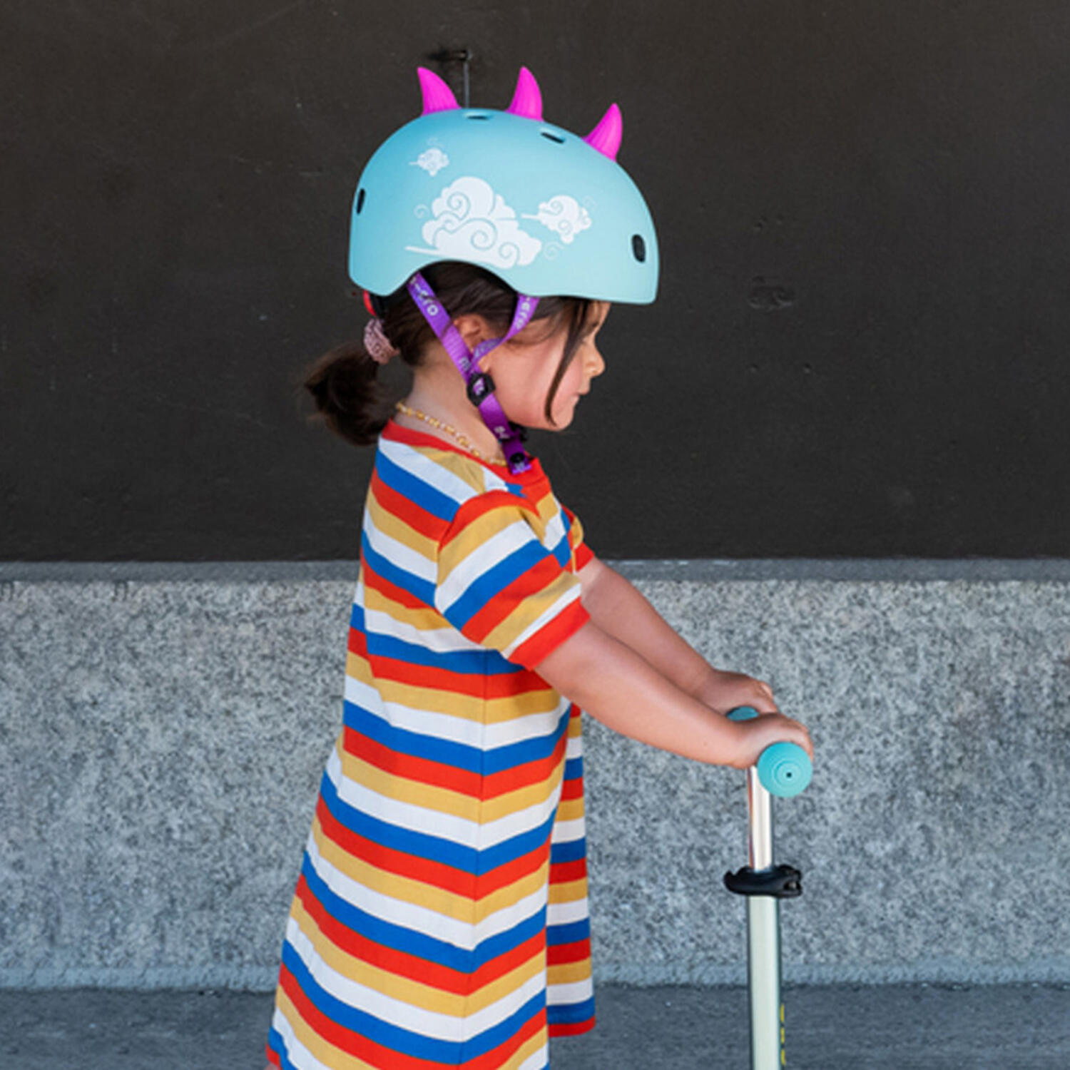 Skateboard-Helm Micro 3D Dragon 2023 2/7