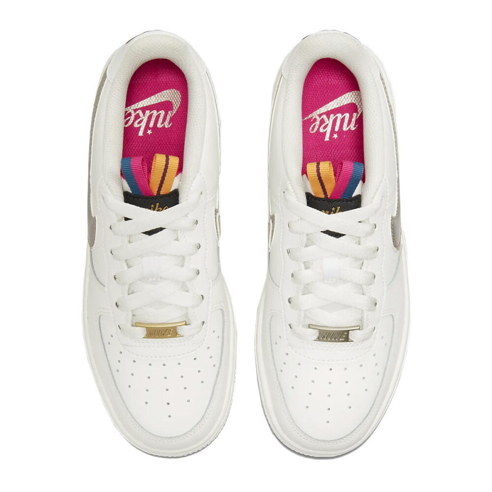white air force 1 with silver swoosh