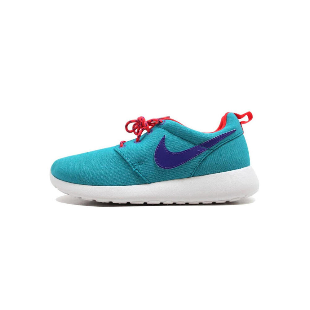 NIKE picture