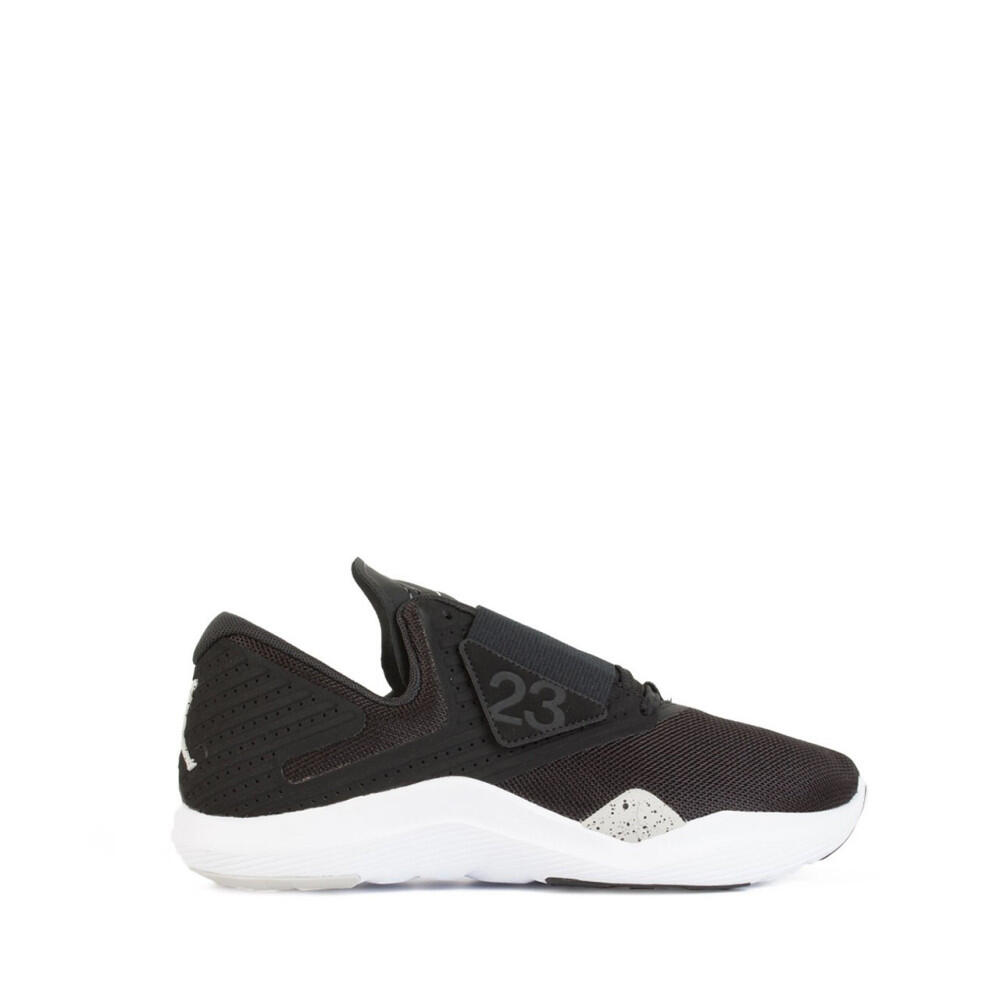 Basket Nike Air Jordan Relentless 2/5