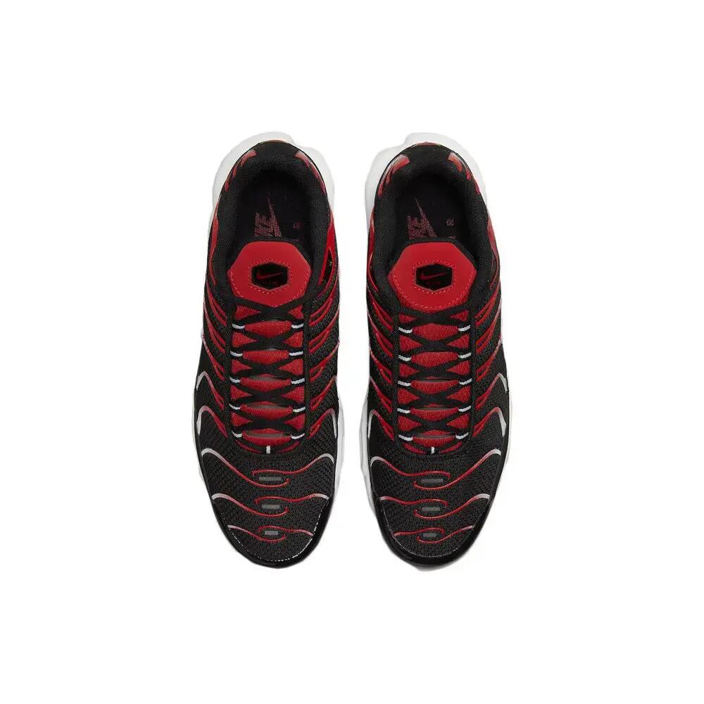 Basket Nike AIR MAX PLUS 5/6