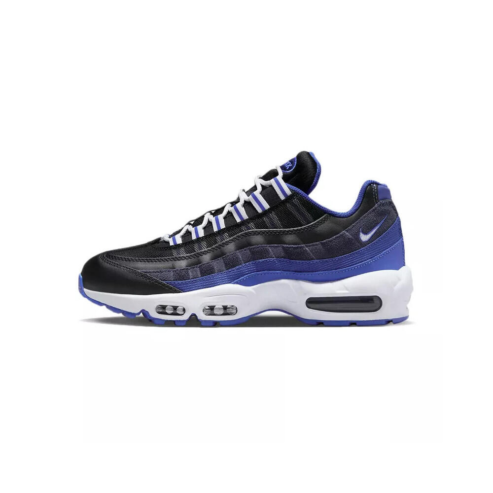 NIKE picture