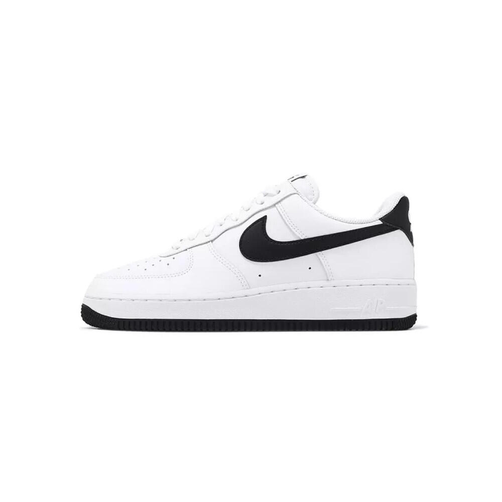 NIKE picture
