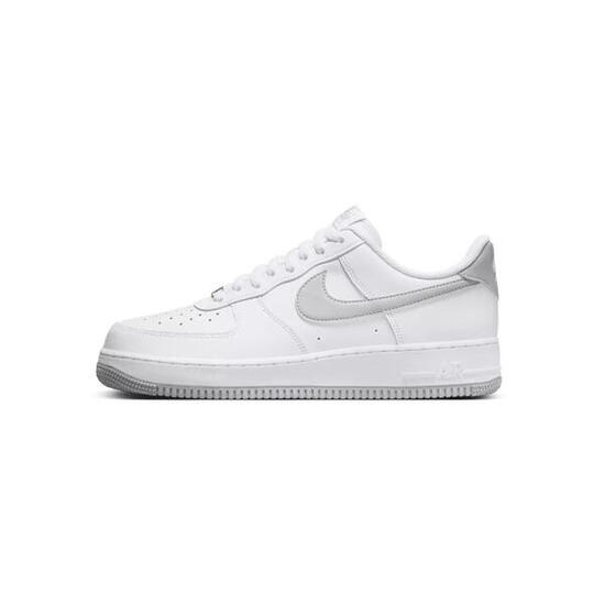 Basket Nike Air Force 1 07