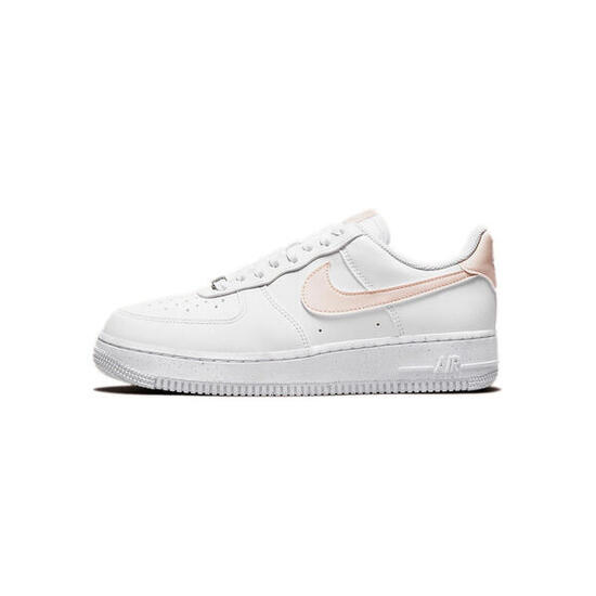 Basket Nike W AIR FORCE 1 07