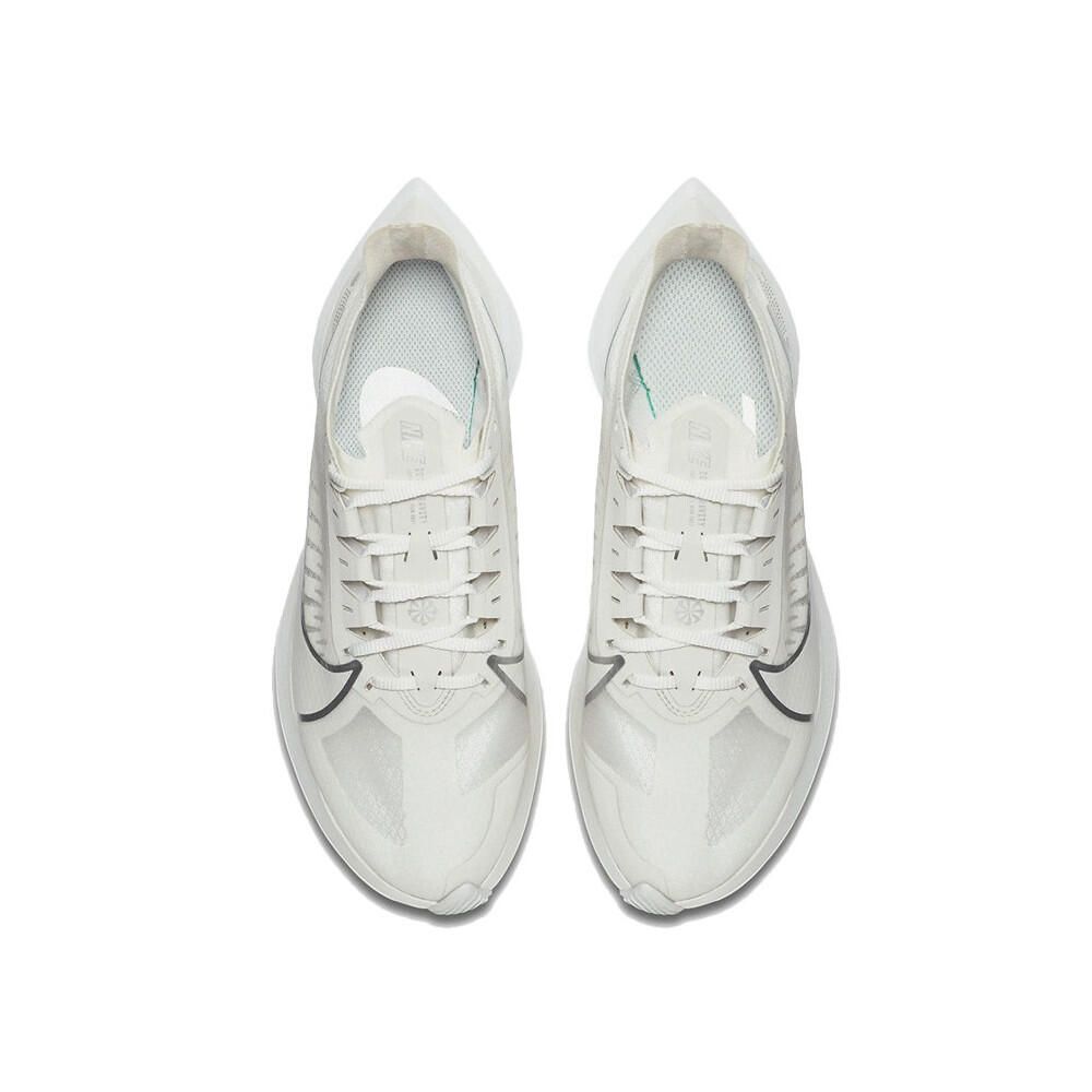 Basket Nike ZOOM GRAVITY 5/6
