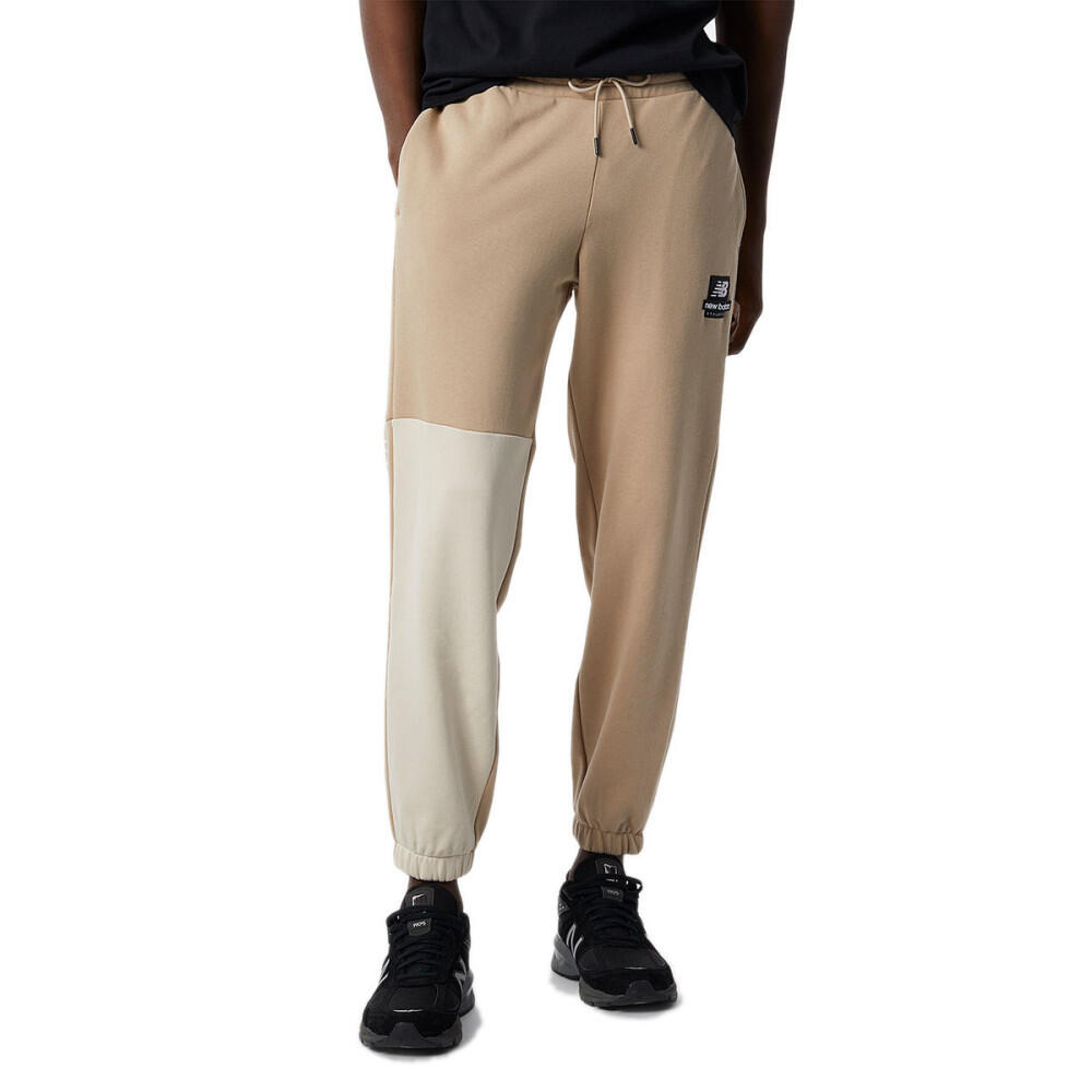 NEW BALANCE picture