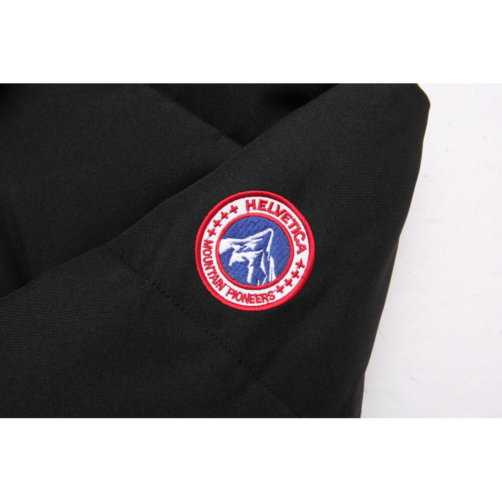 Parka Feminina Helvetica RIHANA ORIGINAL EDITION 5/7