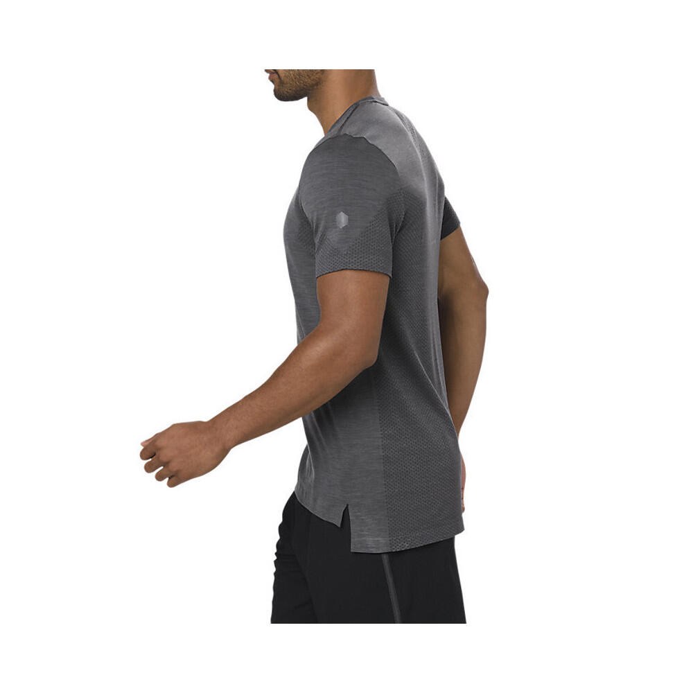 T-shirt da uomo Asics TEE-SHIRT HOMME SEAMLESS WAVE UNDER ARMOUR 5/7