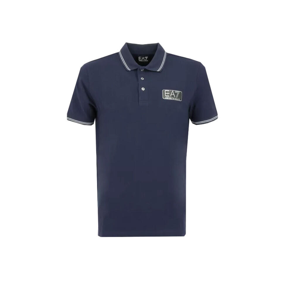 bleu marine.