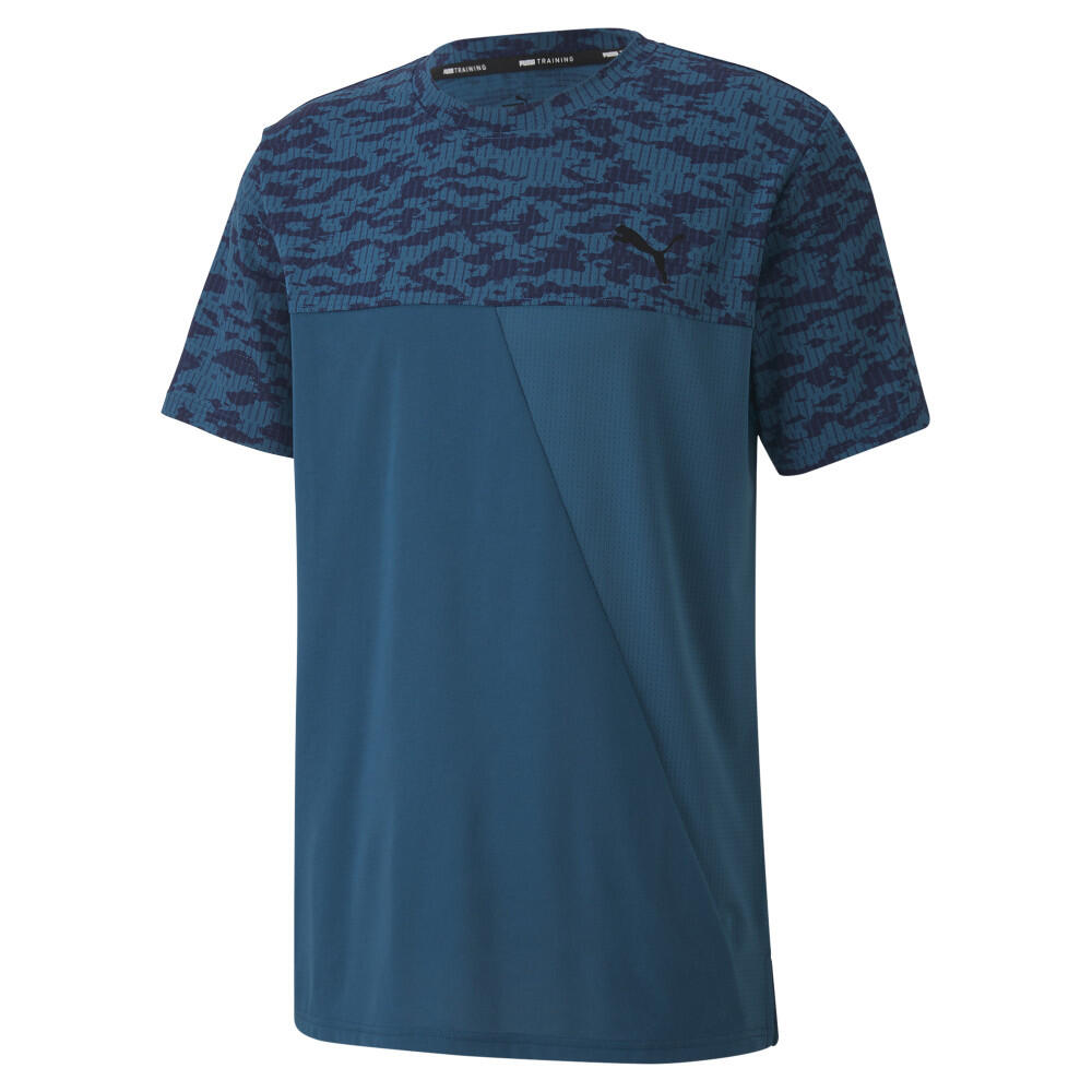 bleu marine.