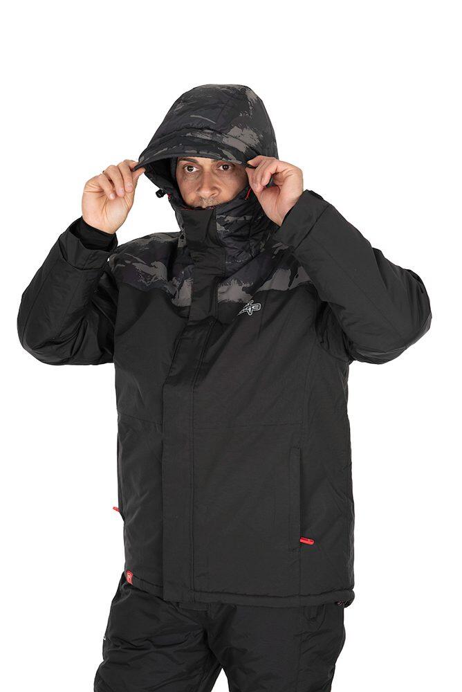 Fox Rage Wintersuit black/camo/red Gr.S 5/7