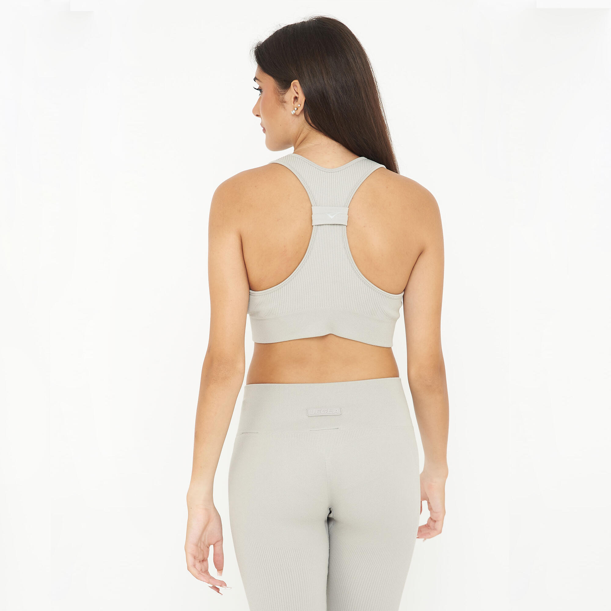 Crop top sportlich fürs training ICONIC 2/6