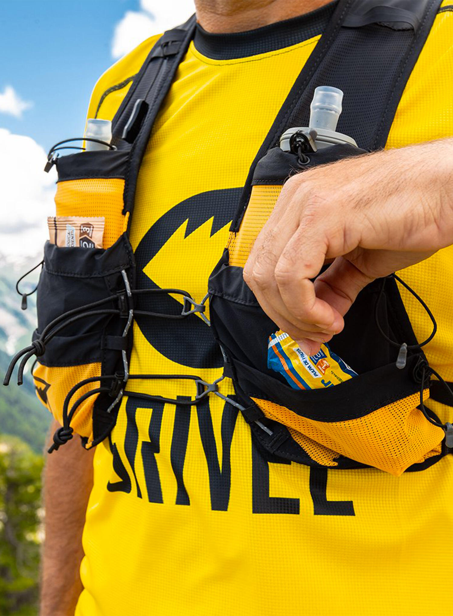 Gilet sac Grivel Mountain Runner Evo 10 10L jaune léger 215 g coupe trail 4/7