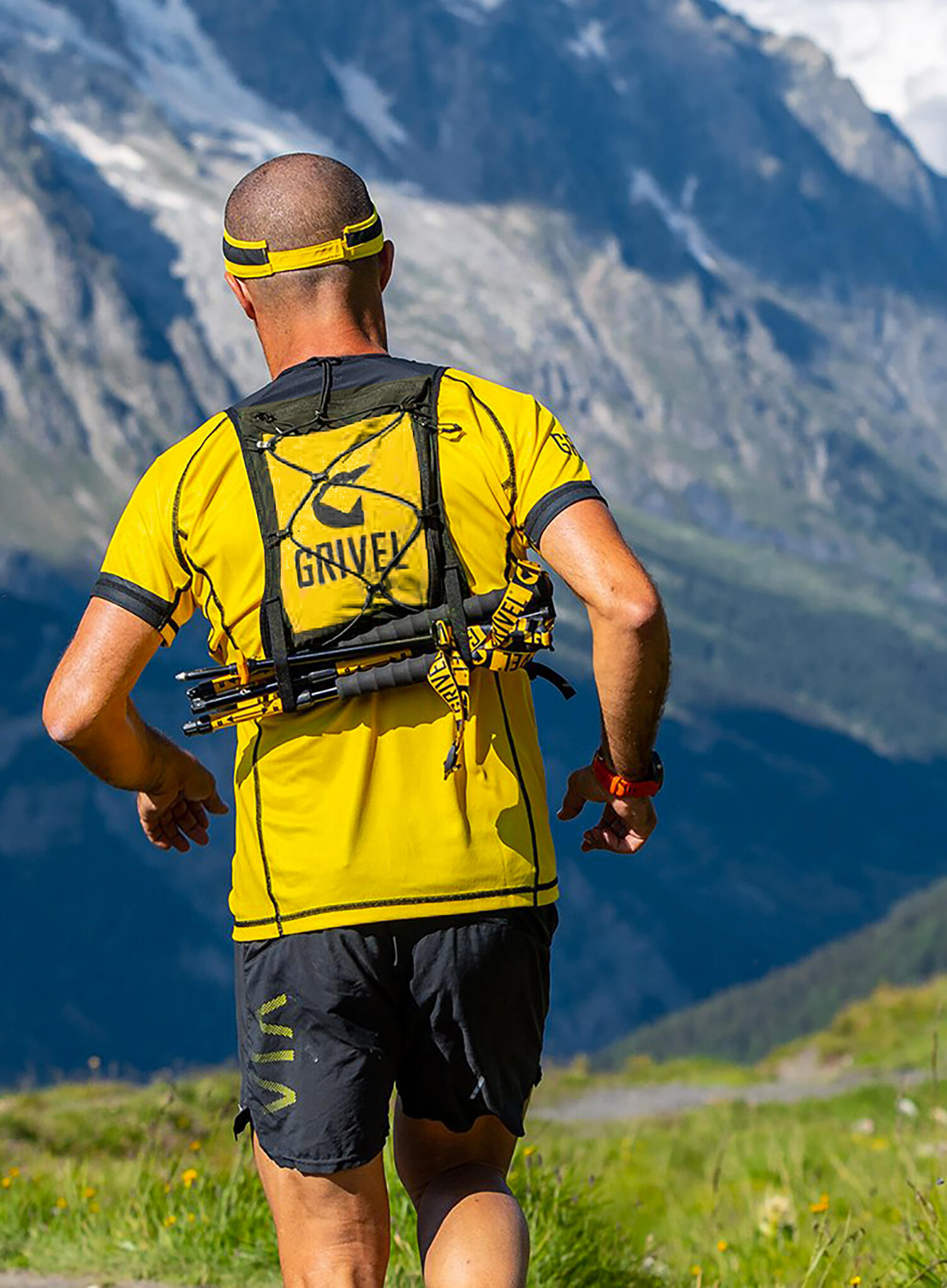 Gilet sac Grivel Mountain Runner Evo 10 10L jaune léger 215 g coupe trail 2/7