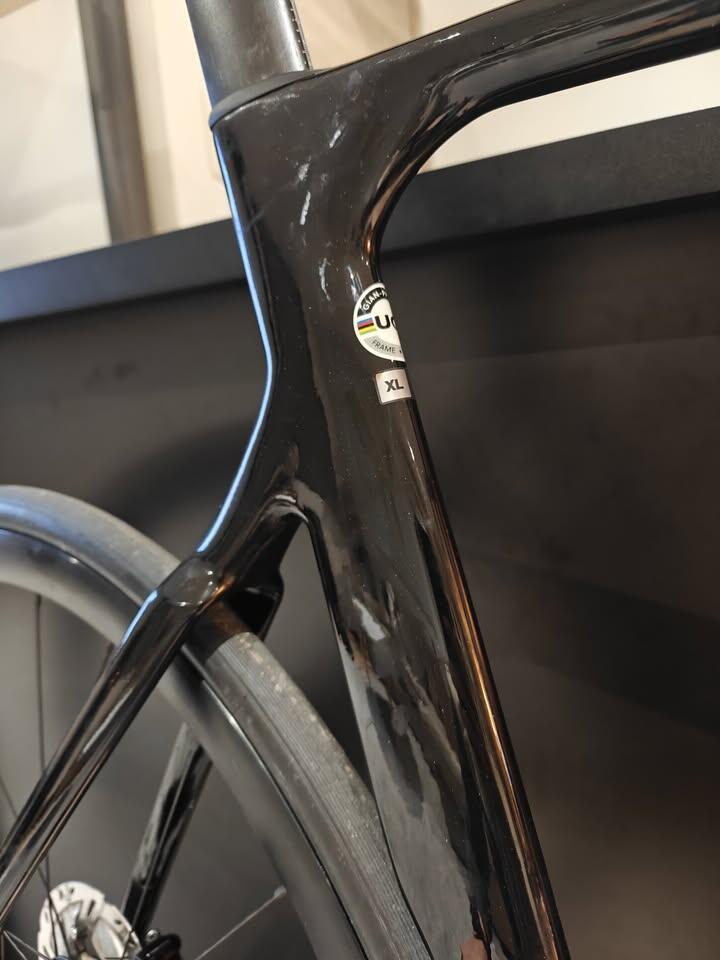 Tussen Particulieren - Giant Advanced Propel 2 Disc Di2 fiets 5/5