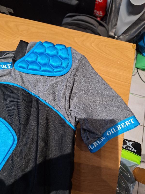 Entre Particuliers - Gilbert, chemise de rugby, taille S 3/6