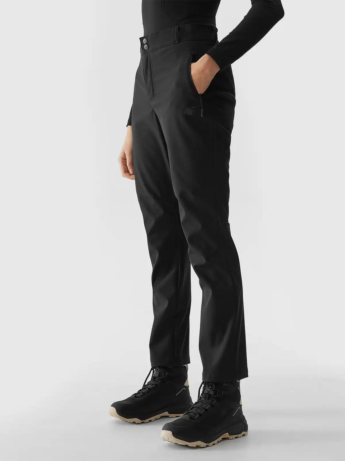 4F Schwarze Cargo-Hose für Damen
