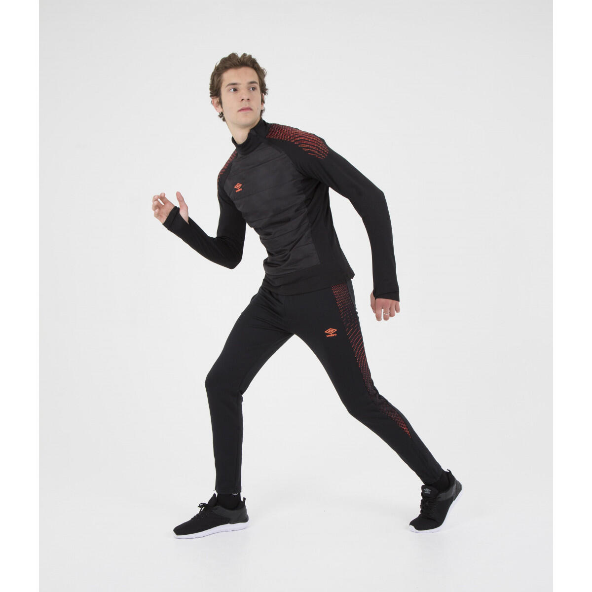 Felpa Sportiva Nera Uomo Umbro Warm Up 4/4