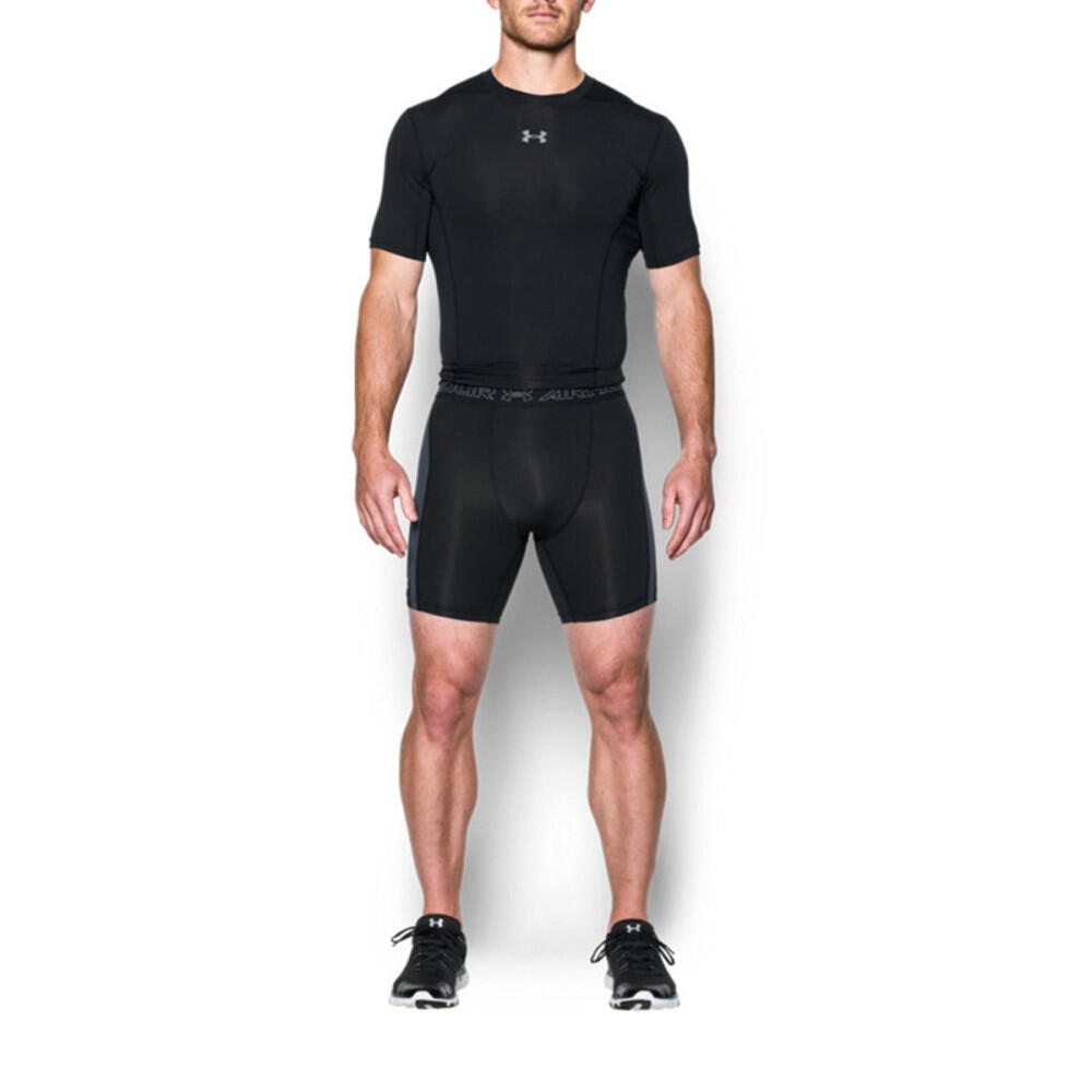 Short Under Armour HeatGear CoolSwitch Supervent 4/5