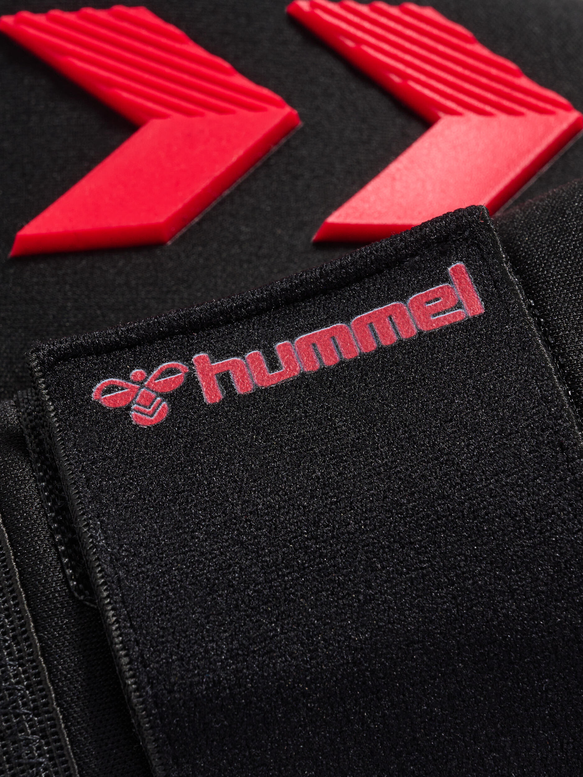 Hyper grip goalkeeper gloves Hummel 7/7