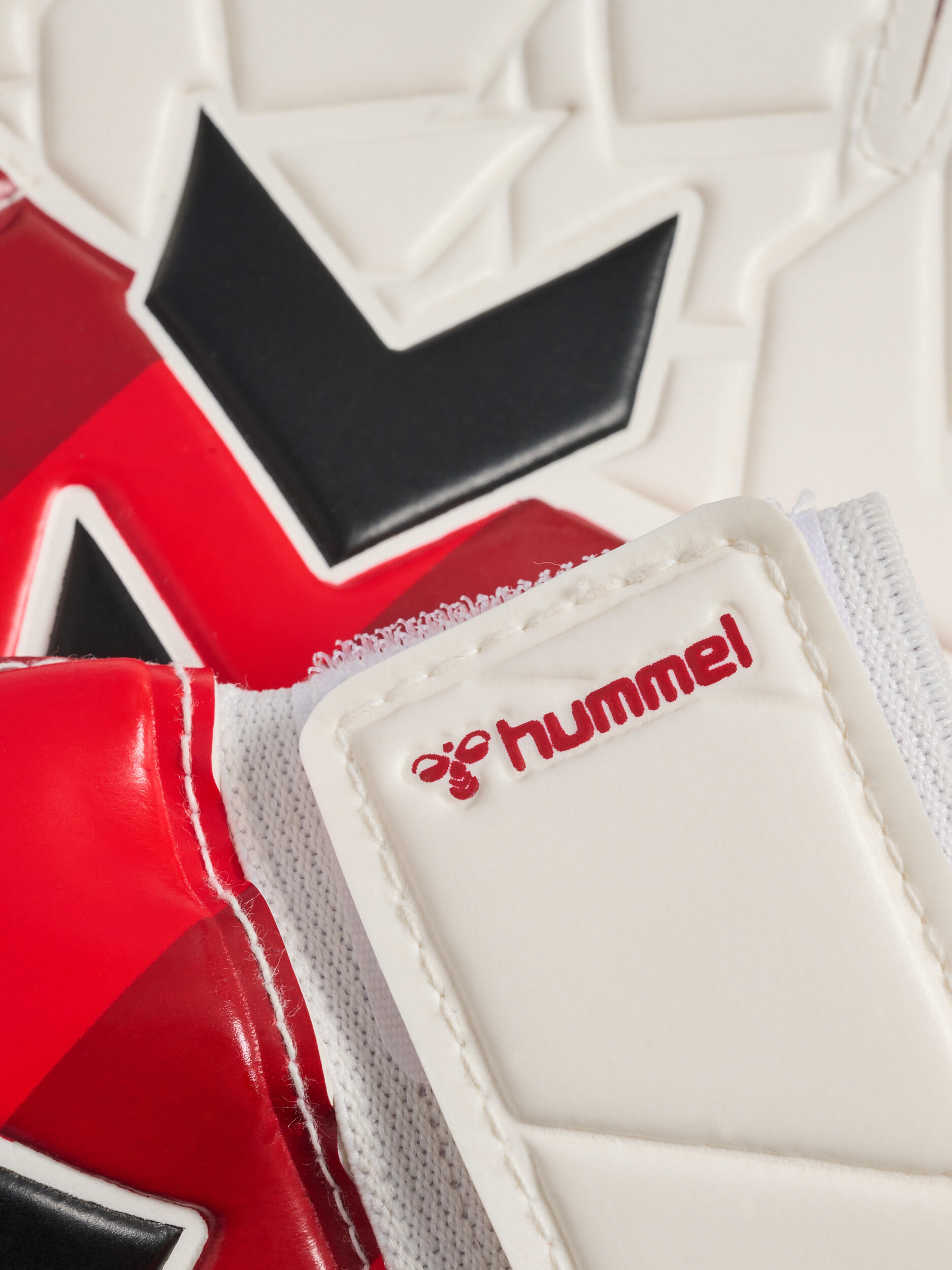 Luvas de guarda-redes Hummel Core Grip 4/7