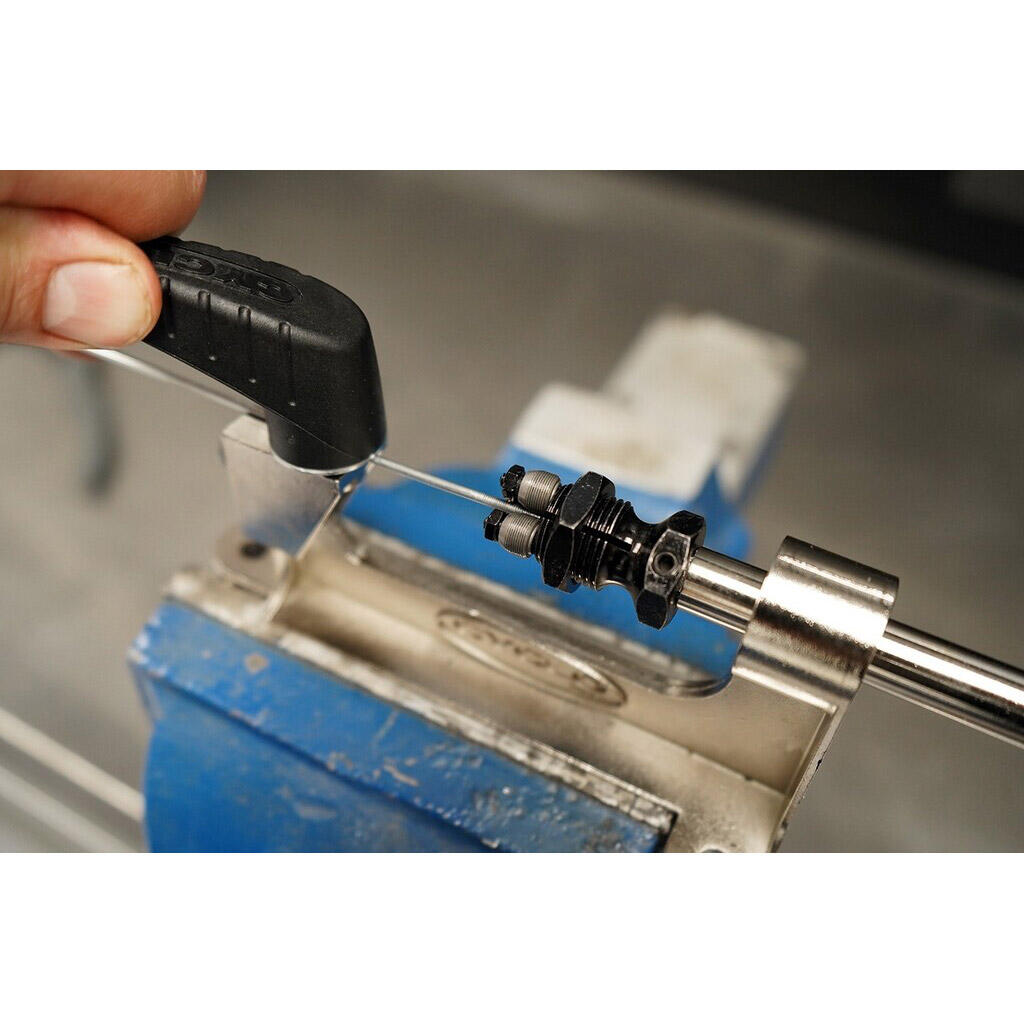 Support rouleau pour filière de rayons outil vélo Fasi 4/7