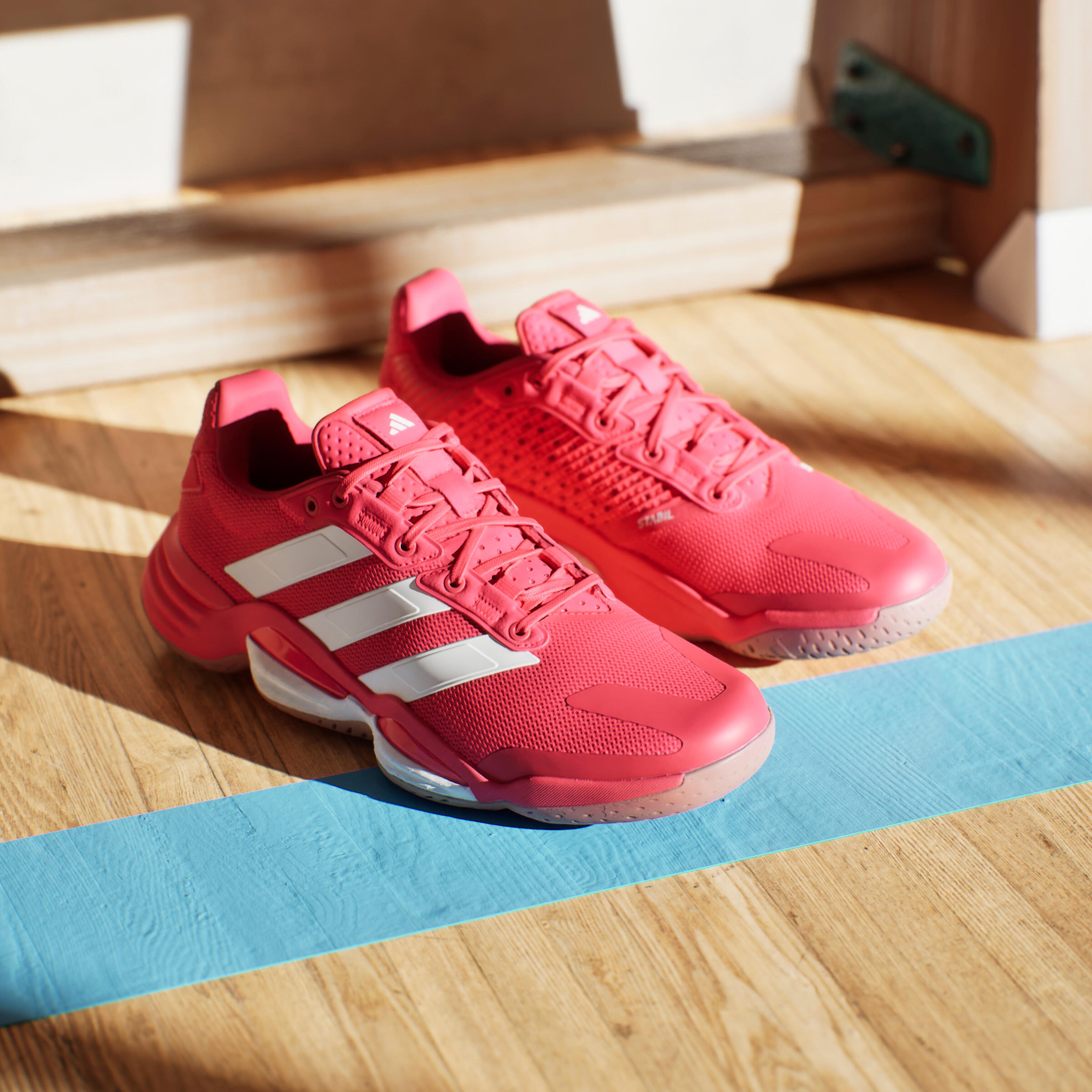 Tweedehands - Indoor schoenen adidas Stabil 16 4/7