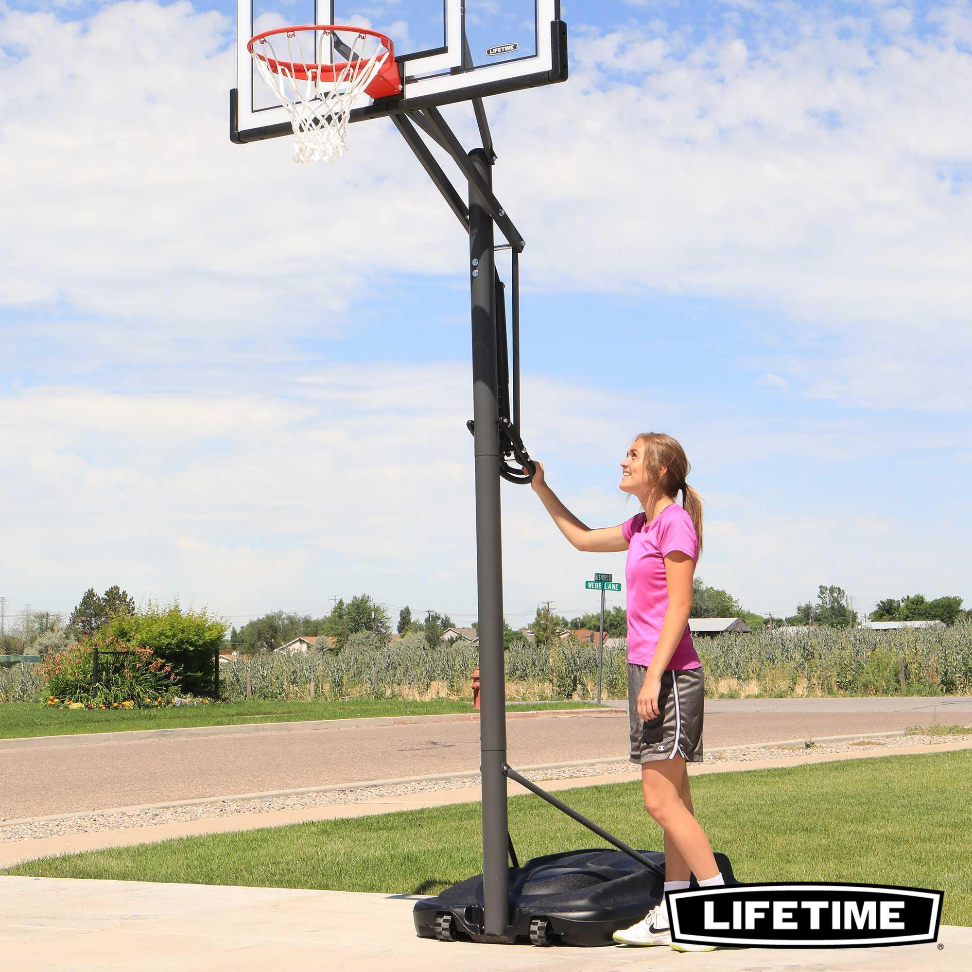 Panier de Basketball sur pied avec base Board-137cm Ajustable Lifetime #71522 4/7