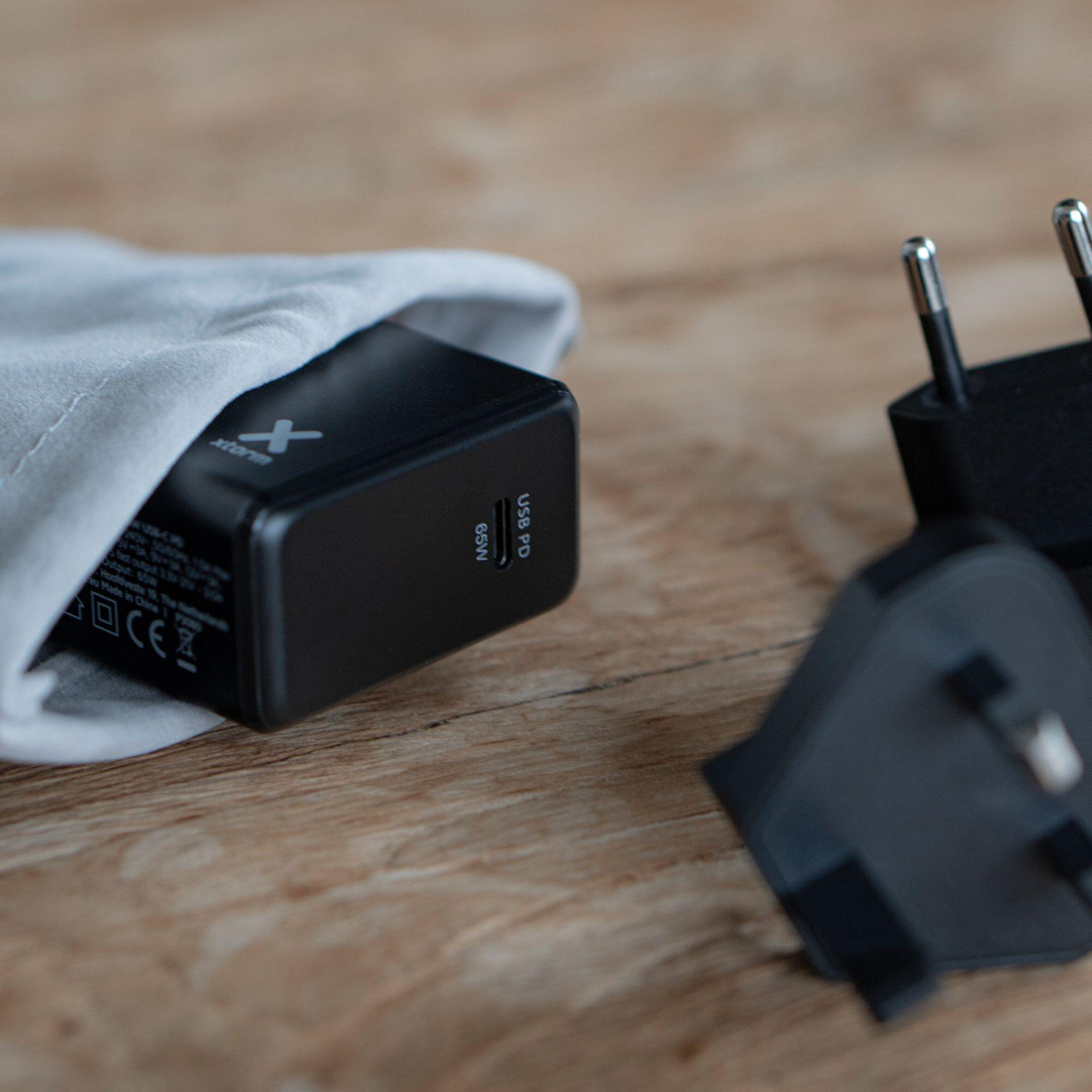 Adapter sieciowy USB-C XTORM z wymiennymi wtyczkami 65W 3/5
