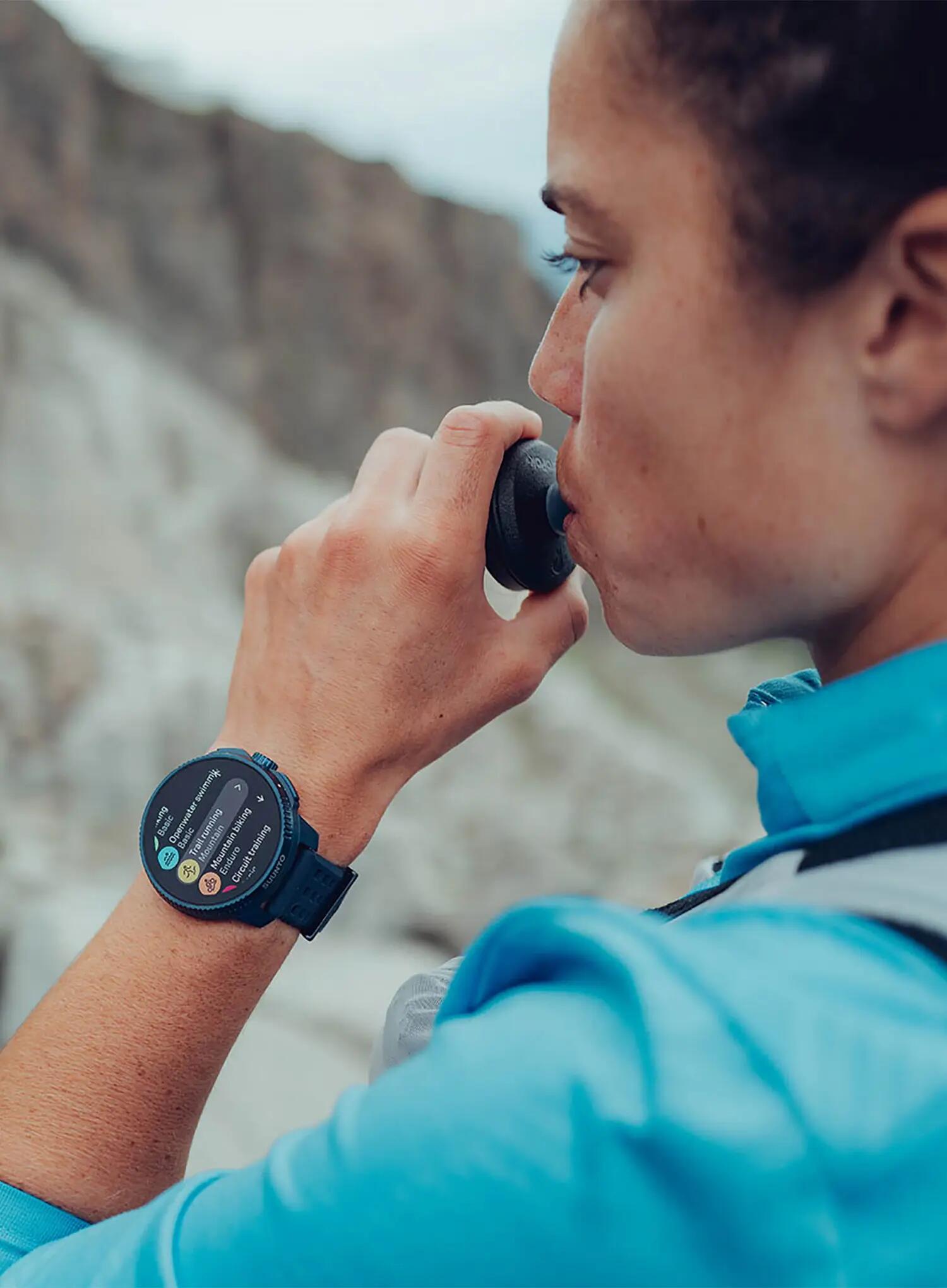 Zegarek z GPS Suunto Race - midnight 4/6