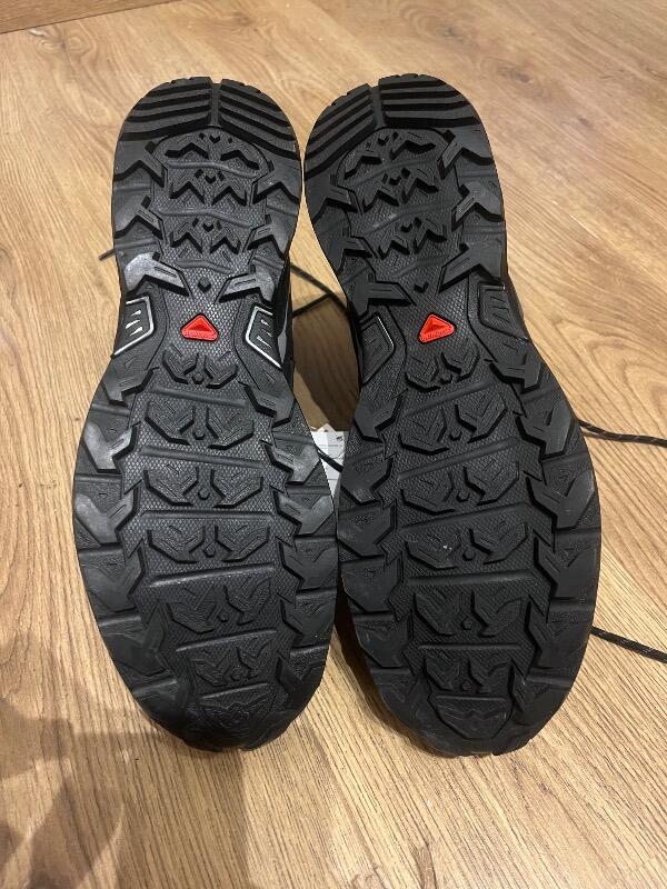 Entre Particuliers - Chaussures de marche Salomon 4/5