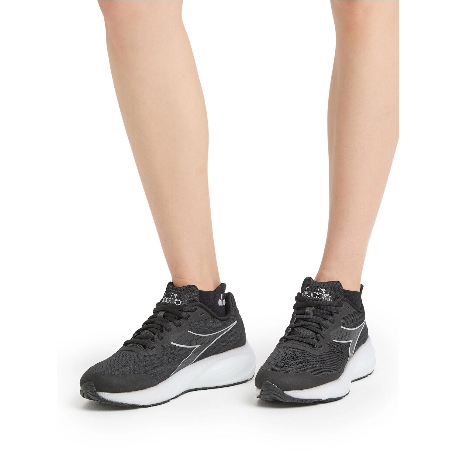 Buty biegowe damskie DIADORA FRECCIA 2 W 2/7