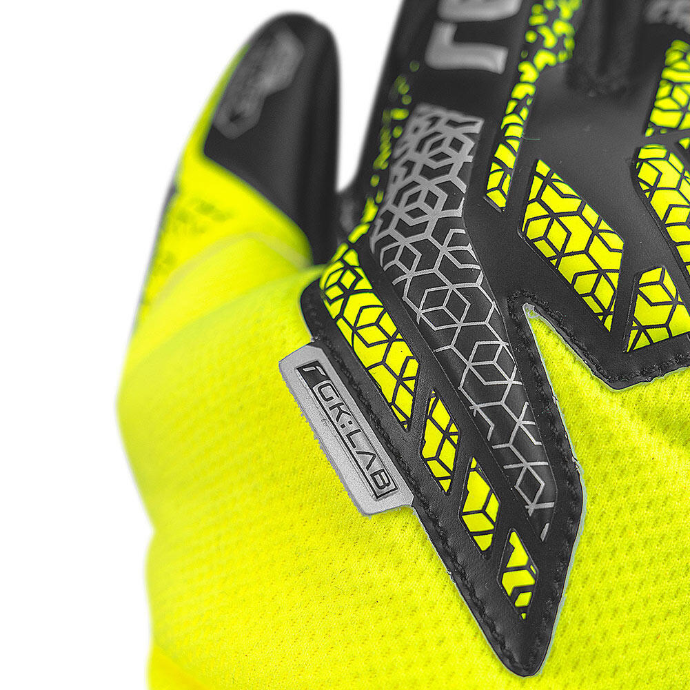 REUSCH Torwarthandschuhe Attrakt Silver 4/15