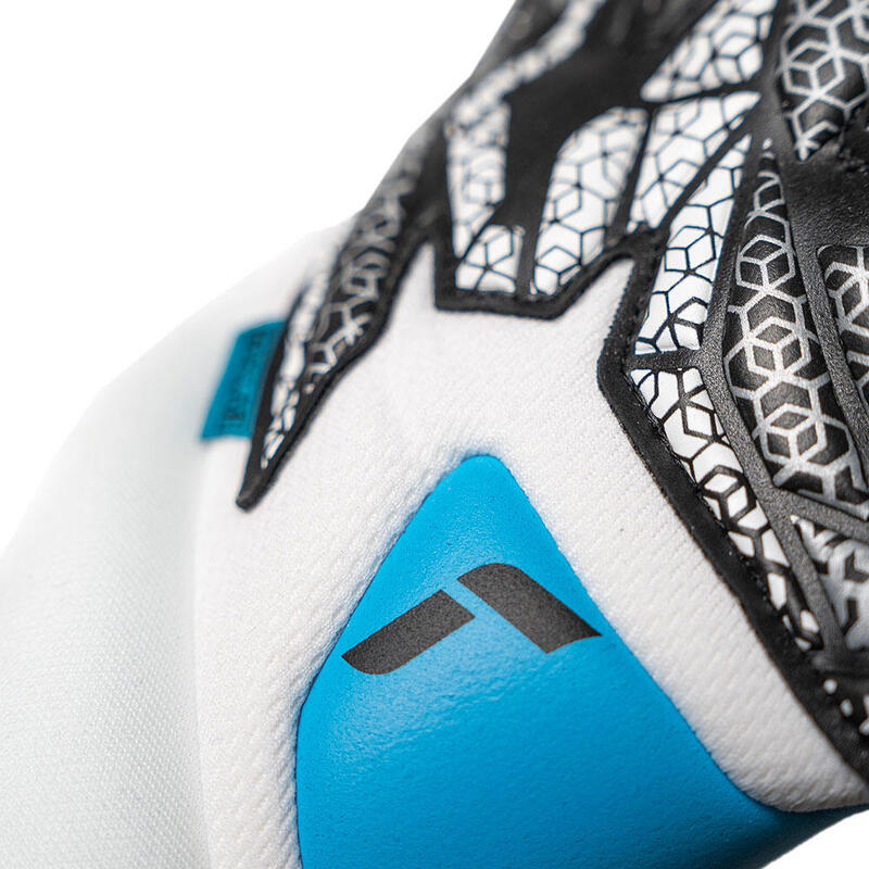 REUSCH Torwarthandschuhe Attrakt Aqua Evolution