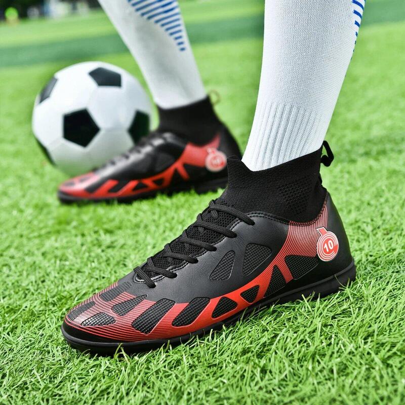 Ghete de fotbal MBrands, 8.2 cu glezna ,pentru teren sintetic, culoare negru