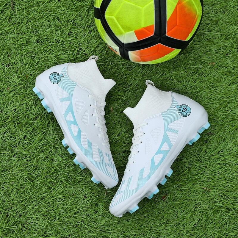 Ghete de fotbal MBrands, 8.2 cu glezna, crampoane, culoare alb