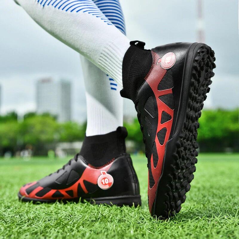 Ghete de fotbal MBrands, 8.2 cu glezna ,pentru teren sintetic, culoare negru