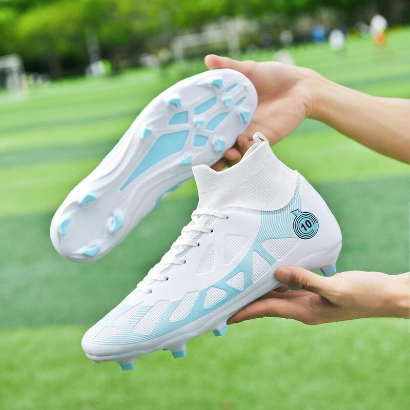 Ghete de fotbal MBrands, 8.2 cu glezna, crampoane, culoare alb