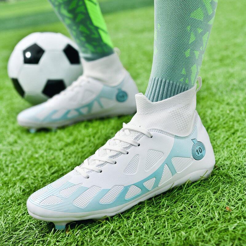 Ghete de fotbal MBrands, 8.2 cu glezna, crampoane, culoare alb