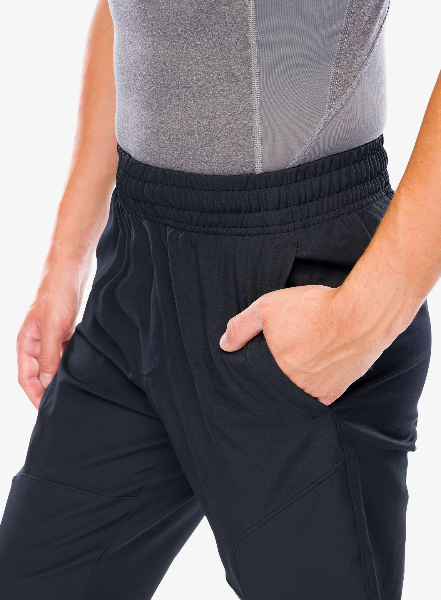 Pantalones Under Armour negros resistentes y elásticos 5/7