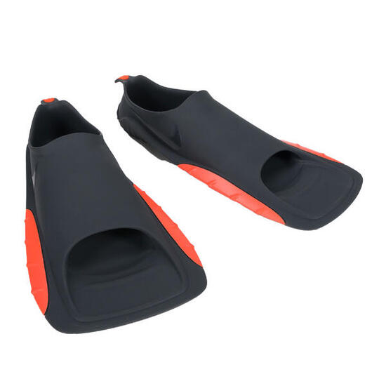 Krótkie płetwy pływackie unisex nike hyper crimson