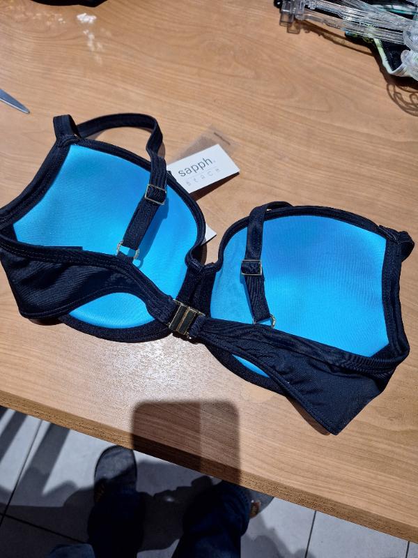 Tussen Particulieren - Sapph Beach,bikini topje,maat 75E75E 3/5