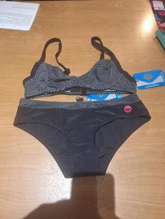 Tussen Particulieren - Arena,bikini setje,maat 36