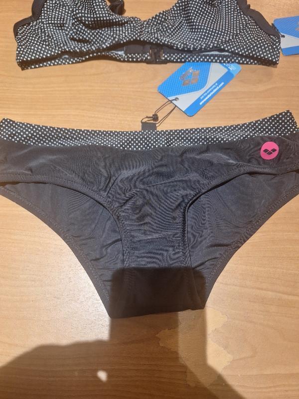 Entre Particuliers - Arena, ensemble de bikini, taille 36 2/5