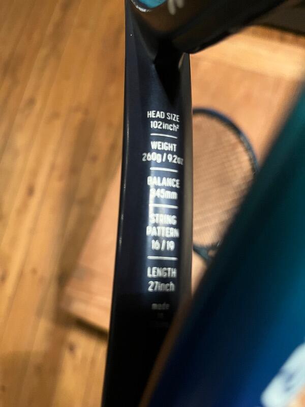 Particuliere Verkoop - Yonex e-zone 260g 3/4
